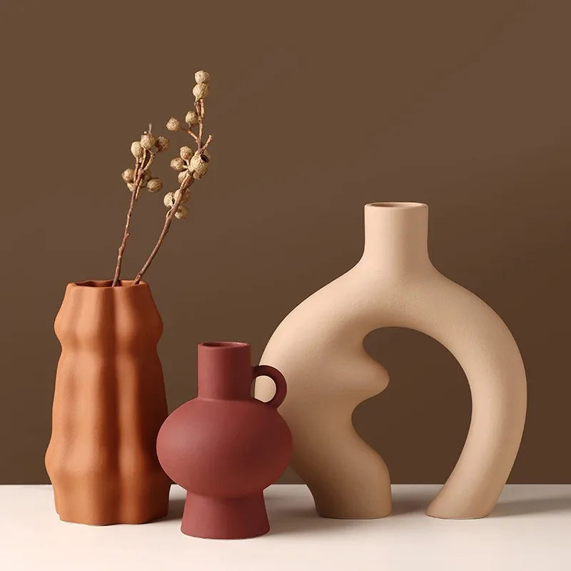 Circular Hollow Vase, Ceramic Donuts Flower Pot, Abstract Home Decoration Accessories, Interior Office Desktop Decor, Gift