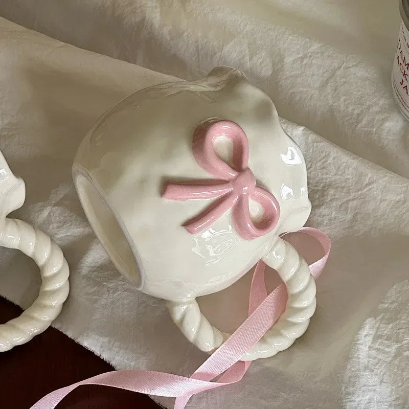Ins-style girly girl hand-held bowknot coffee cup, afternoon tea ceramic cup, cute mug