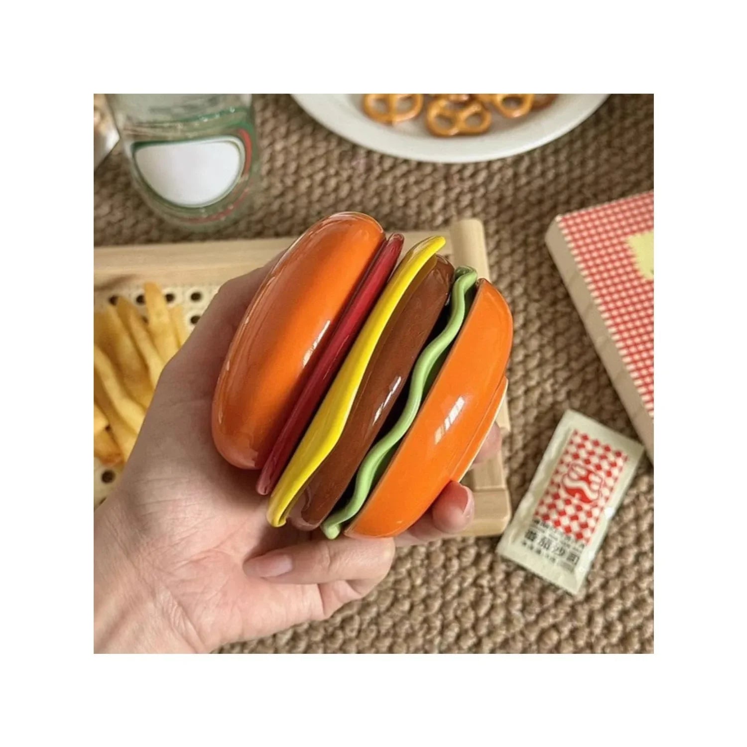 Stackable Burger Set – 6-layer mini ceramic plates for sauce, sushi dip & snacks, cute gift for burger lovers